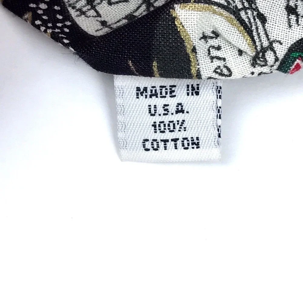 Camden Court Wreath Floral Music Christmas Holiday Festive Men's Cotton Necktie
